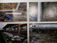 Λάρισα: Zωντάνεψαν οι μνήμες- Έκθεση φωτογραφίας για την τραγωδία των Τεμπών