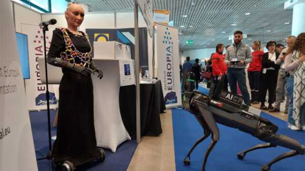 Κρήτη: Στο Ηράκλειο η Σοφία, το διασημότερο ανθρωπόμορφο ρομπότ