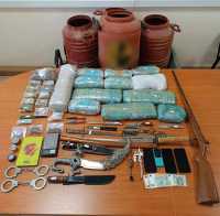 Σάμος: Συλλήψεις για κατοχή και διακίνηση ναρκωτικών ουσιών