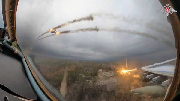 Πόλεμος στην Ουκρανία: Η Μόσχα κατέρριψε ουκρανικά drones – Δύο τραυματίες από τη ρωσική επίθεση