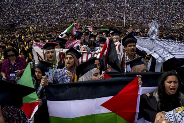 Εξαπλώνεται παγκοσμίως το φοιτητικό κίνημα για την ειρήνη στη Λωρίδα της Γάζας