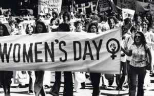 ΕΙΝΑΠ: Στάση εργασίας στην Παγκόσμια Ημέρα της Γυναίκας