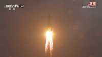 H Κίνα εκτόξευσε το διαστημόπλοιο Chang&#039;e-6: Θα προσγειωθεί στην αθέατη πλευρά του φεγγαριού - Δείτε βίντεο